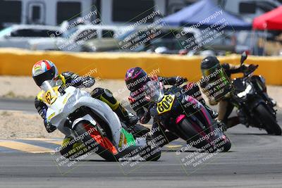 media/Apr-10-2022-SoCal Trackdays (Sun) [[f104b12566]]/Turn 2 (1135am)/